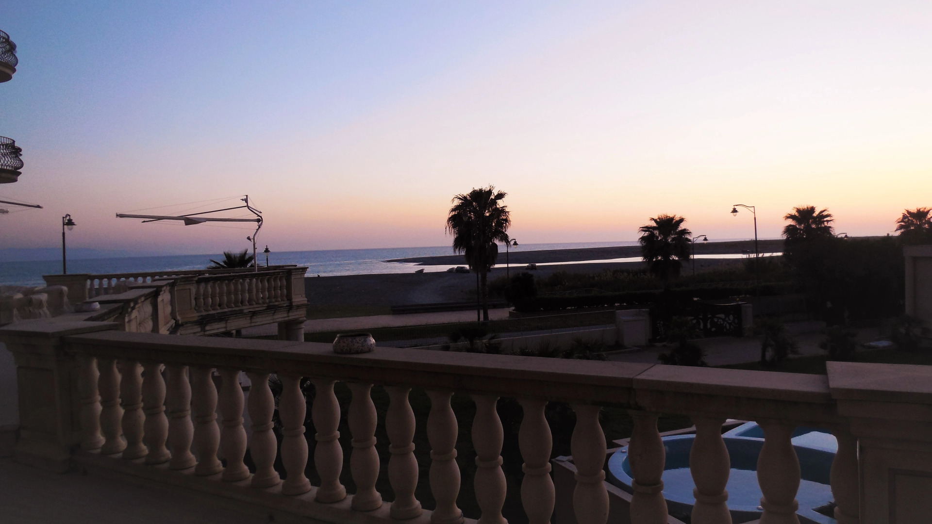 Отель MARECHIARO