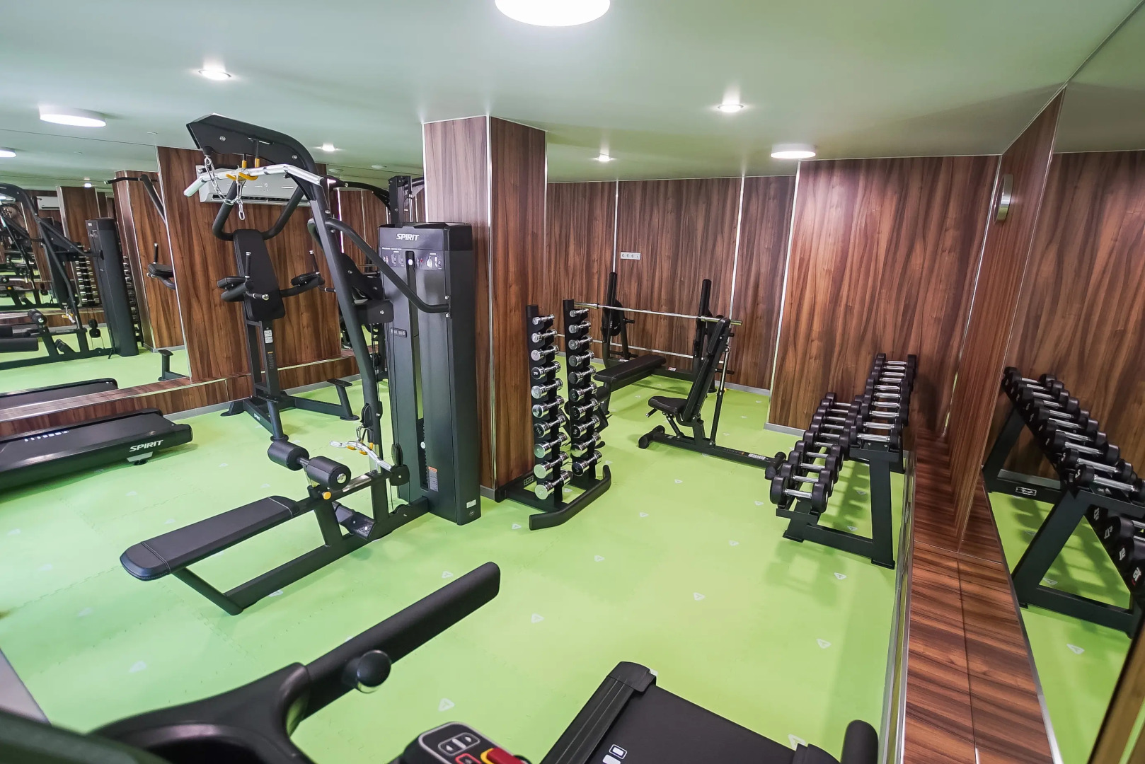 Гостевой дом The White Residence