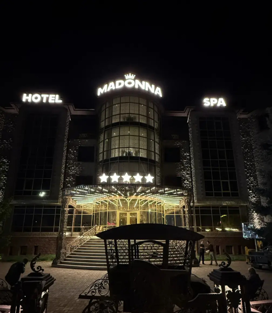 Отель Madonna SPA 