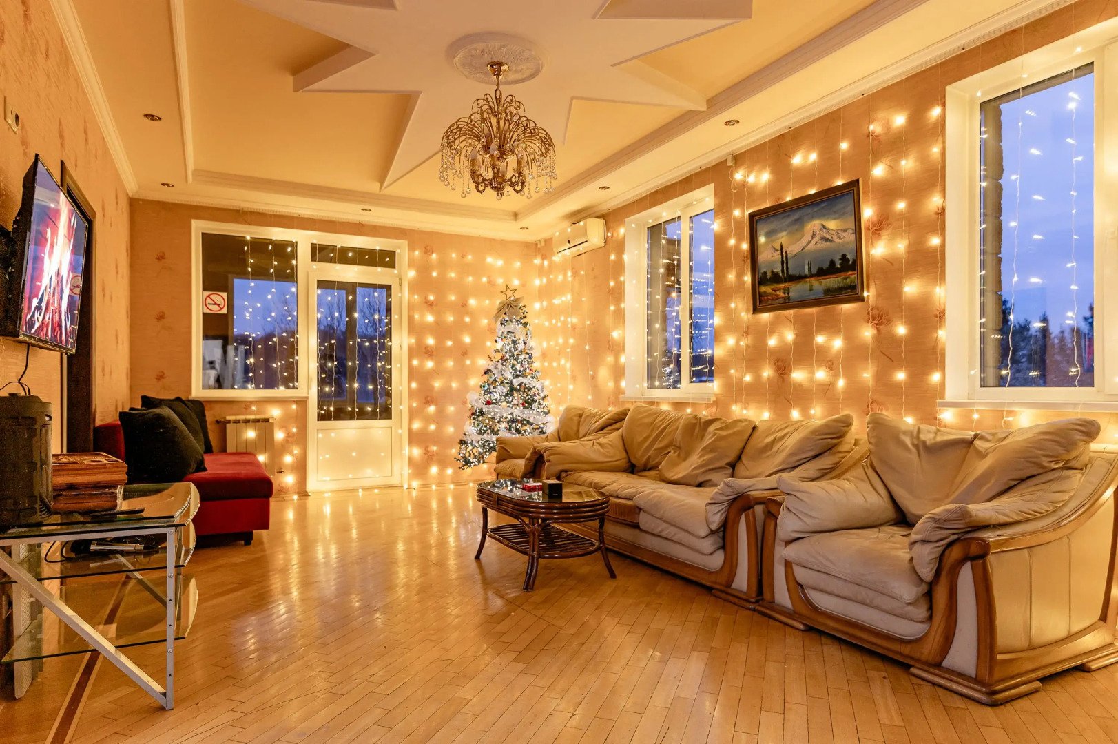 Частный Дом в Белеутово с Бассейном и Сауной