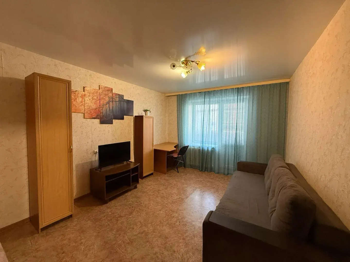 Квартира 2-комнатная на Сосновой 15