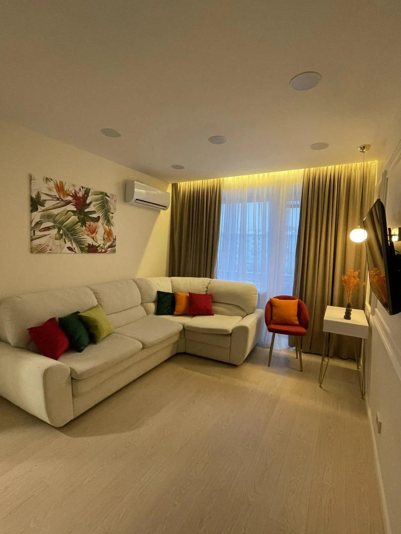 Апартаменты в центре с красивым видом из окна Рядом Метро и Кремль