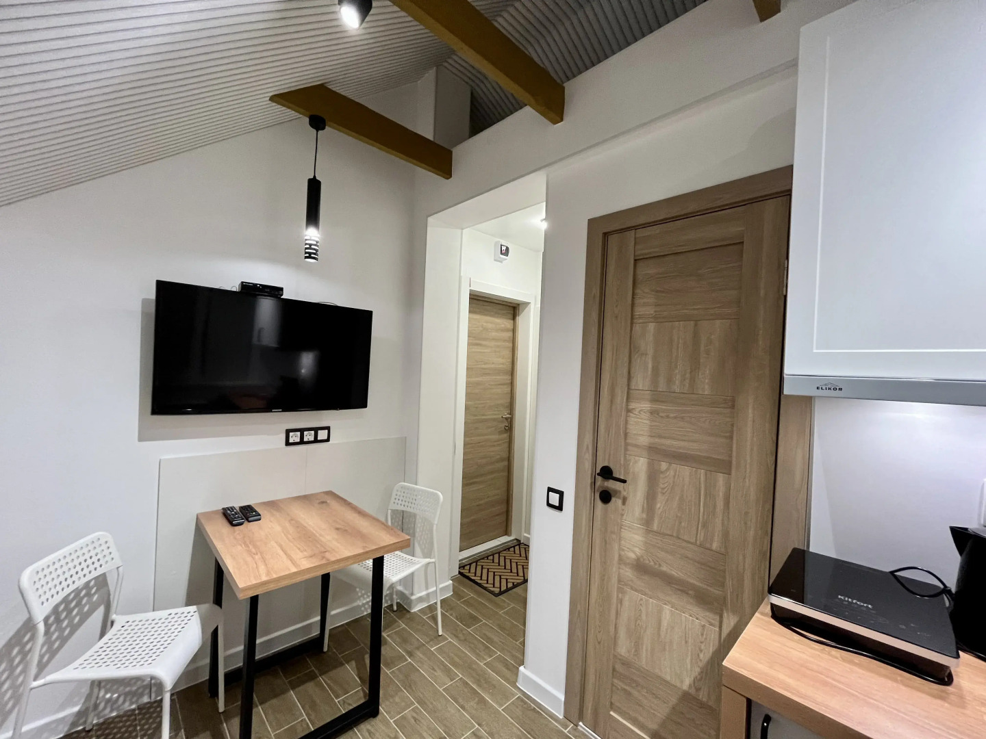 Квартира Лайф Апартс Студия 6, 15м2, на Тарарыкова 5