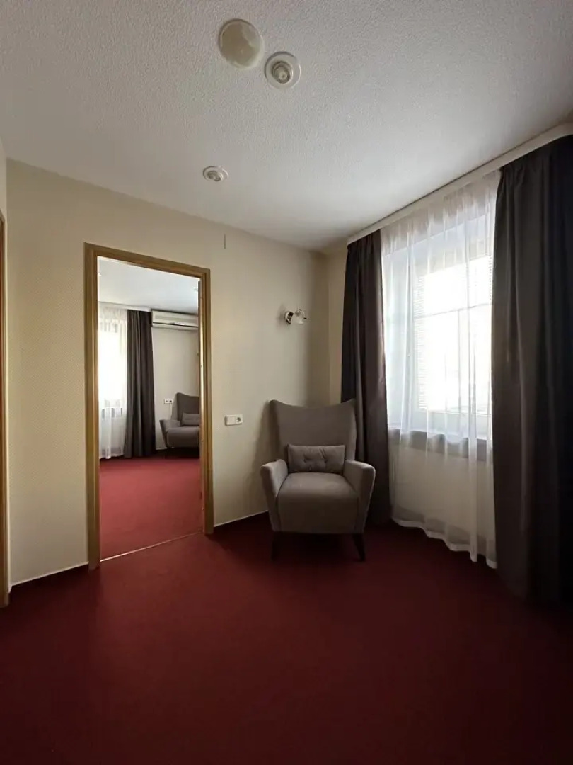 Отель Мономах