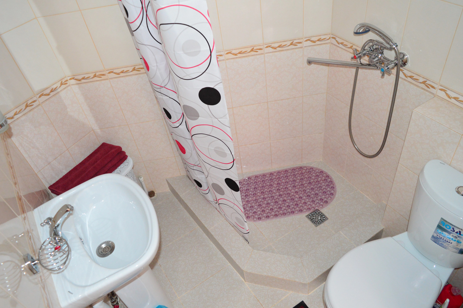 Апартаменты с Двумя Отдельными Спальнями в Районе Автовокзала