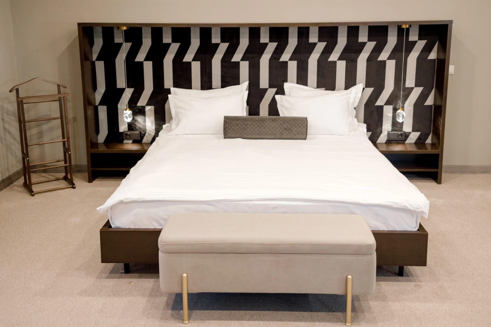 Отель Green Roof