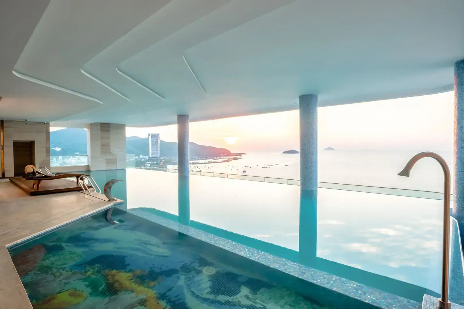 Отель The MorningGlow Boutique