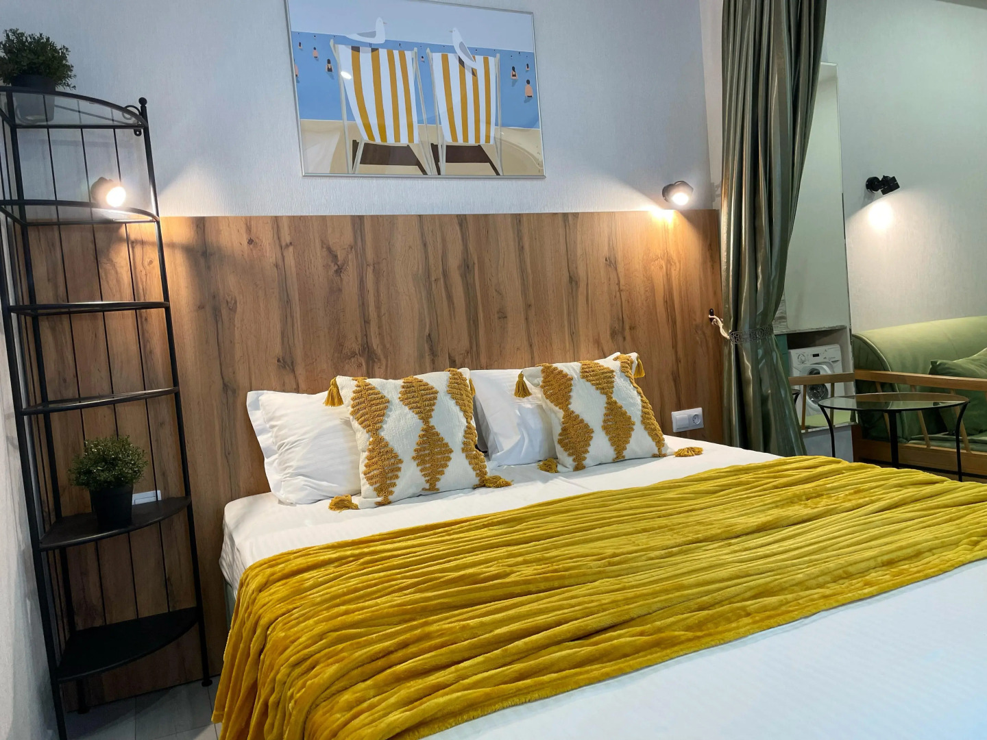 Апартаменты с балконом и видом на море