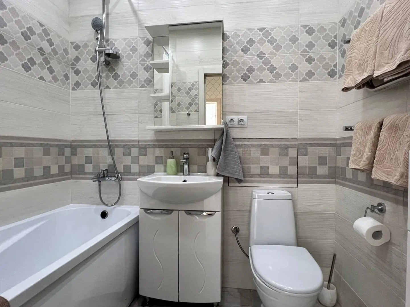 Квартира Прекрасная возле Ледового Дворца Звездный