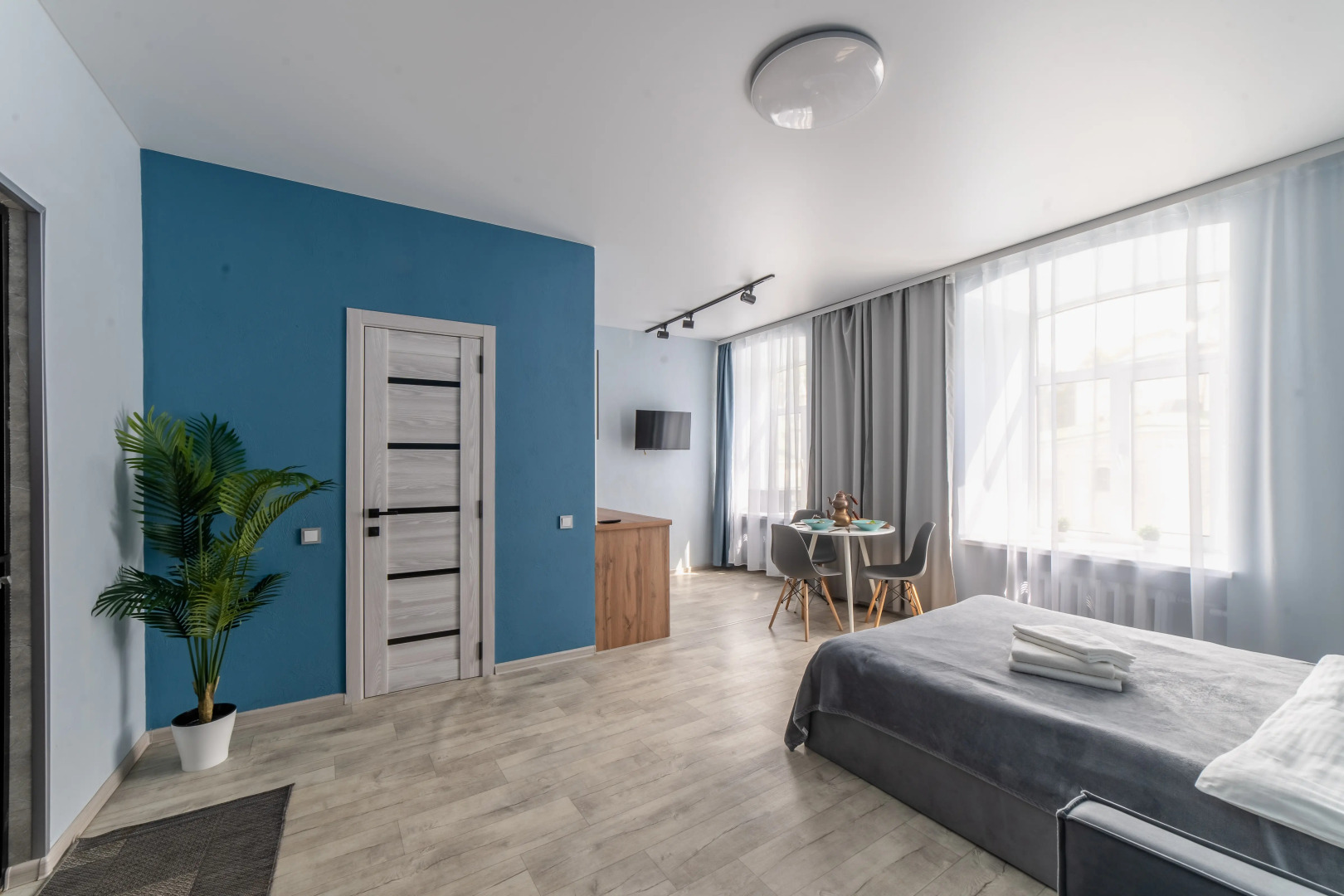 Апартаменты на Покровской Grey №6