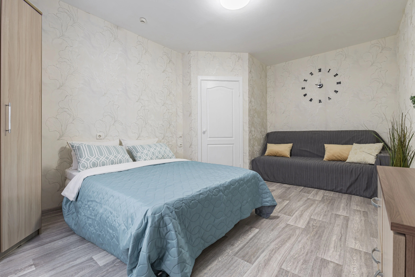 Квартира Стрелка Бурнаковская 77