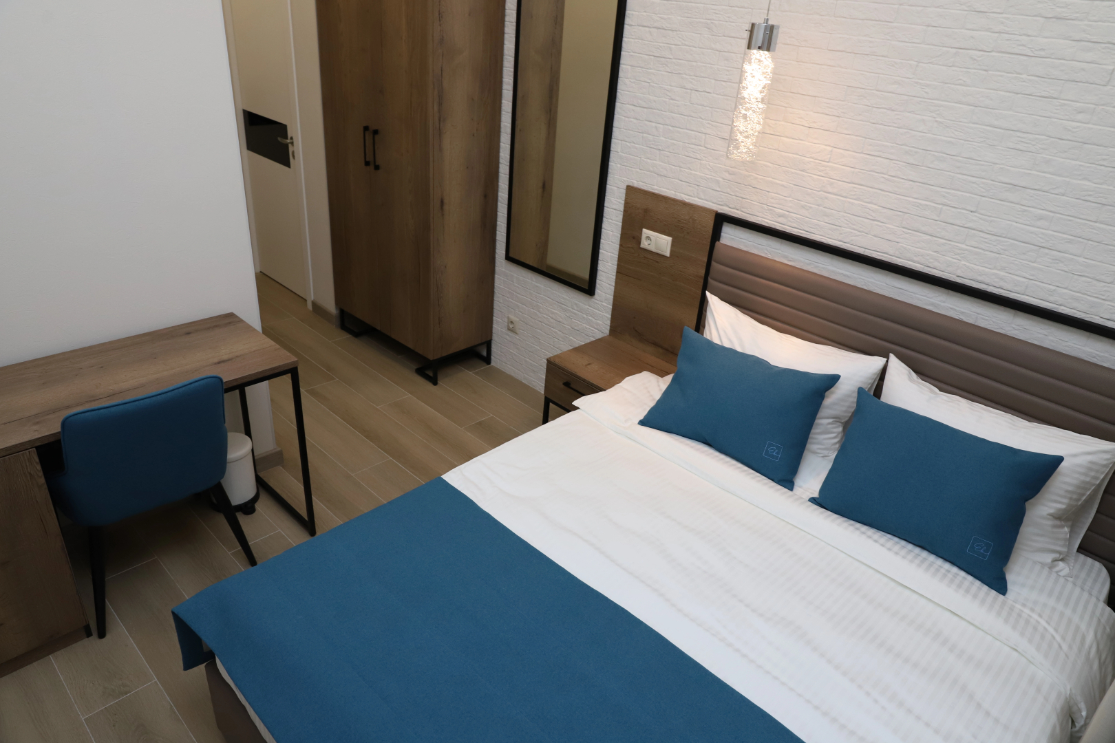 Отель Enjoy Hotel