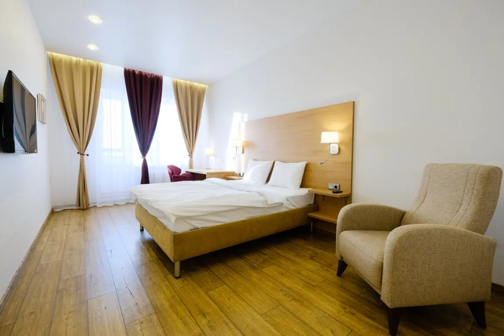 Апартаменты Петровские на Советской 90 (10)