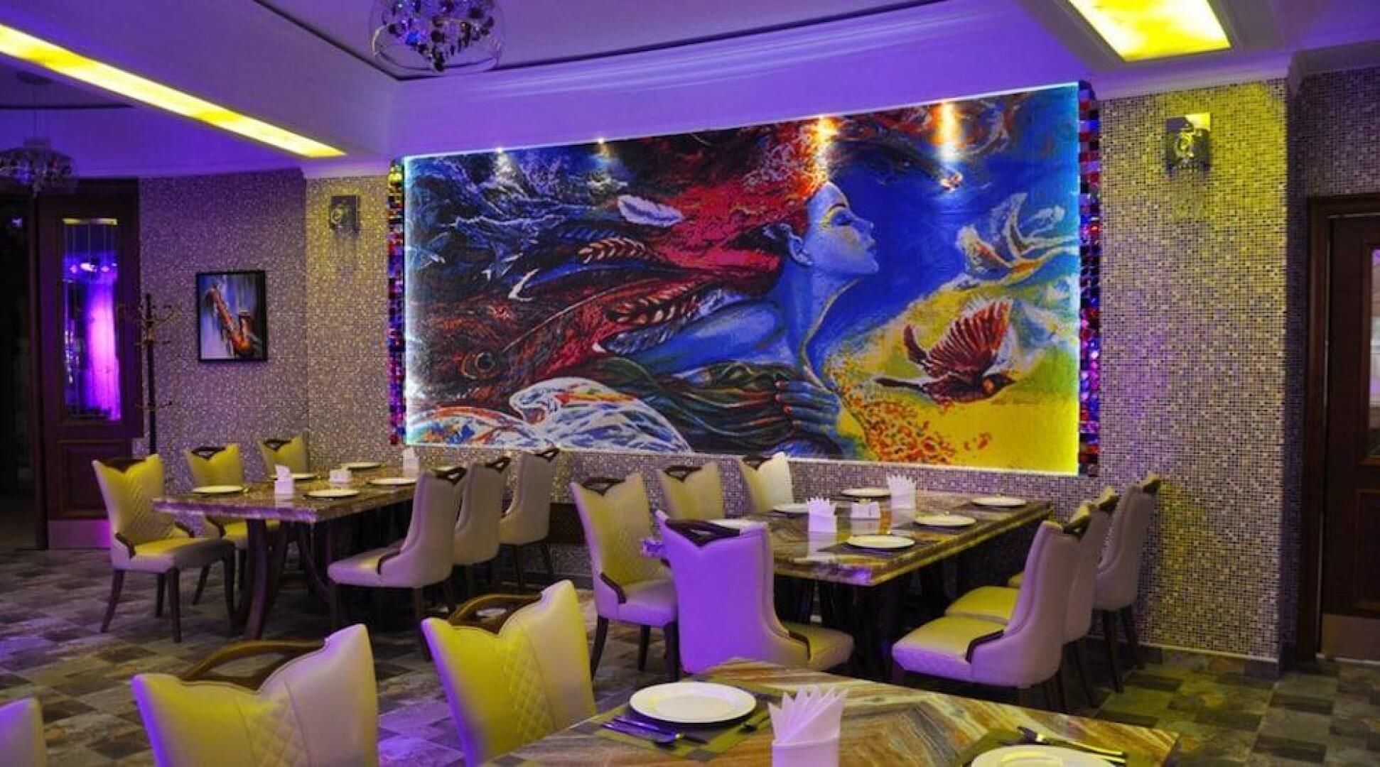 Parliament Palace Hotel