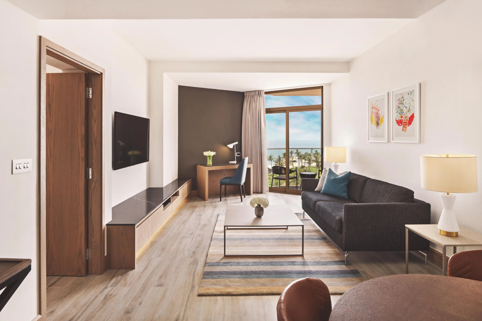 Курортный отель JA The Resort - JA Beach hotel