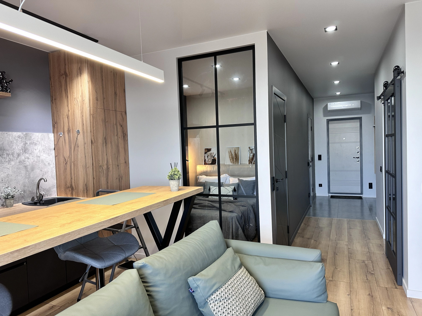 Апартаменты с видом на море и мосты