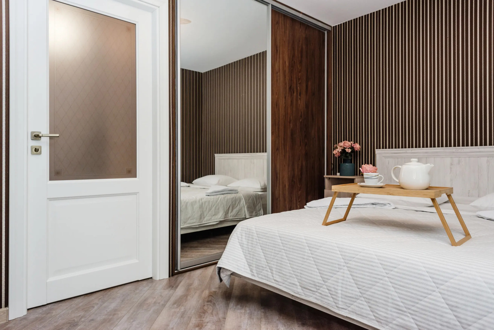 Квартира ApartHause рядом с ЖД-вокзалом и удаленным заездом