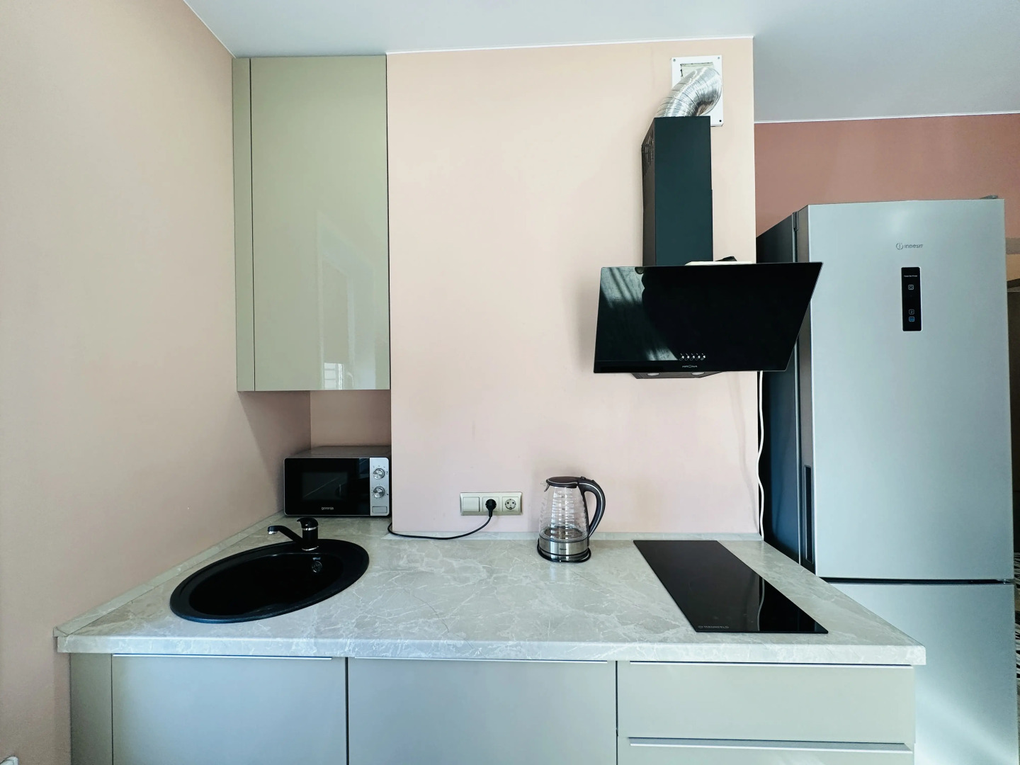 Квартира Nasutki38 студия Wine