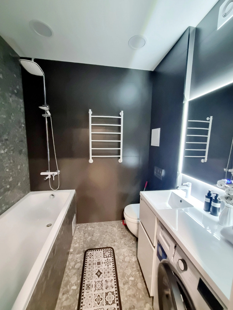 Апартаменты с дизайнерским ремонтом на пр. Октябрьский 30б