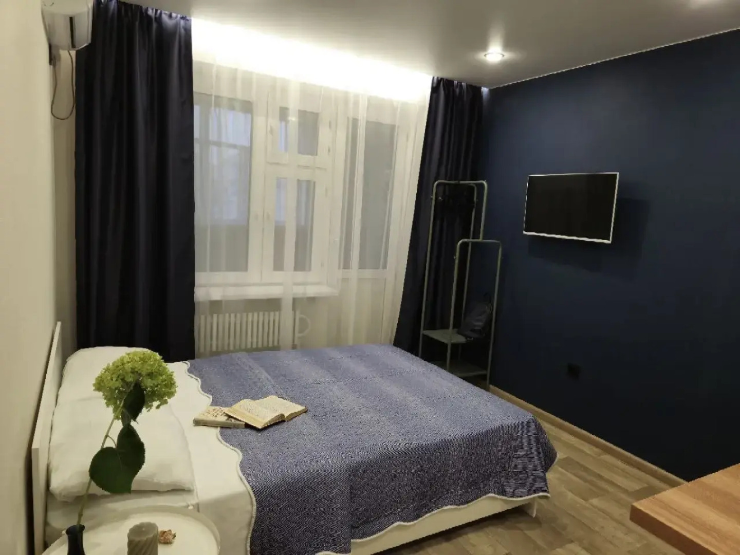 Апартаменты Возле Парка Белые Цветы