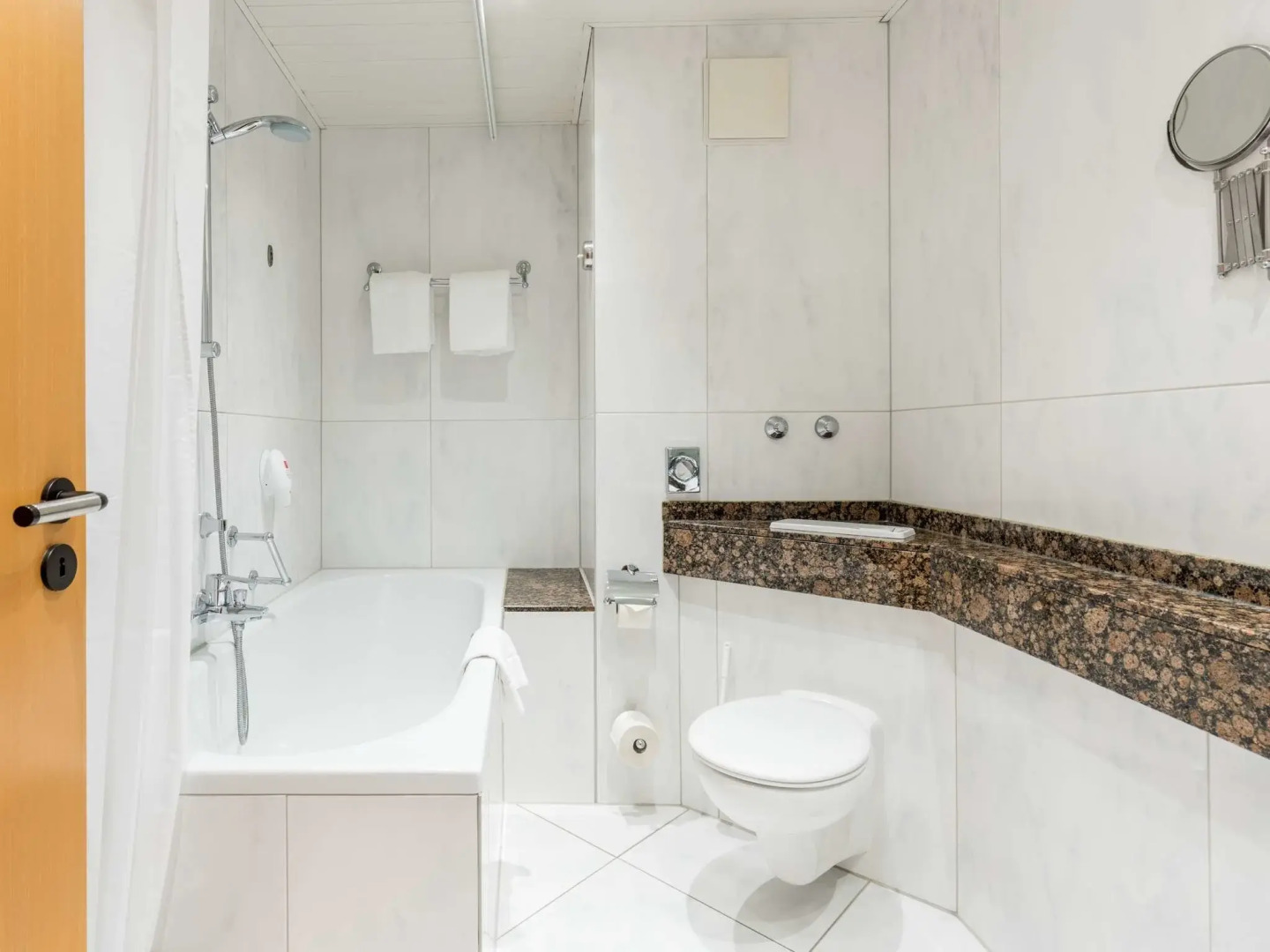 Отель Andante Hotel Dresden