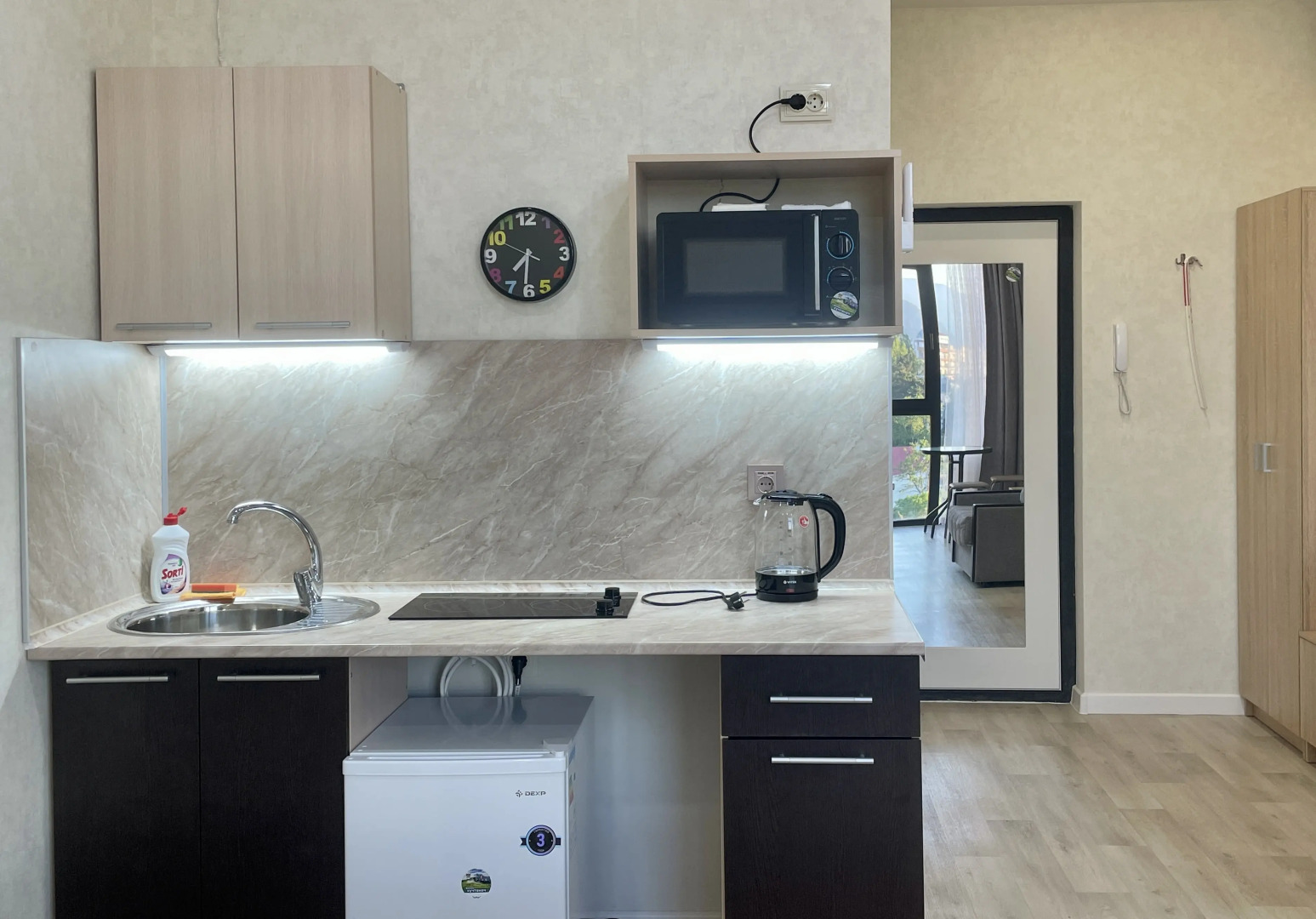 Апартаменты у Дендрария в ЖК Метрополь на самом высоком этаже, где есть бассейн