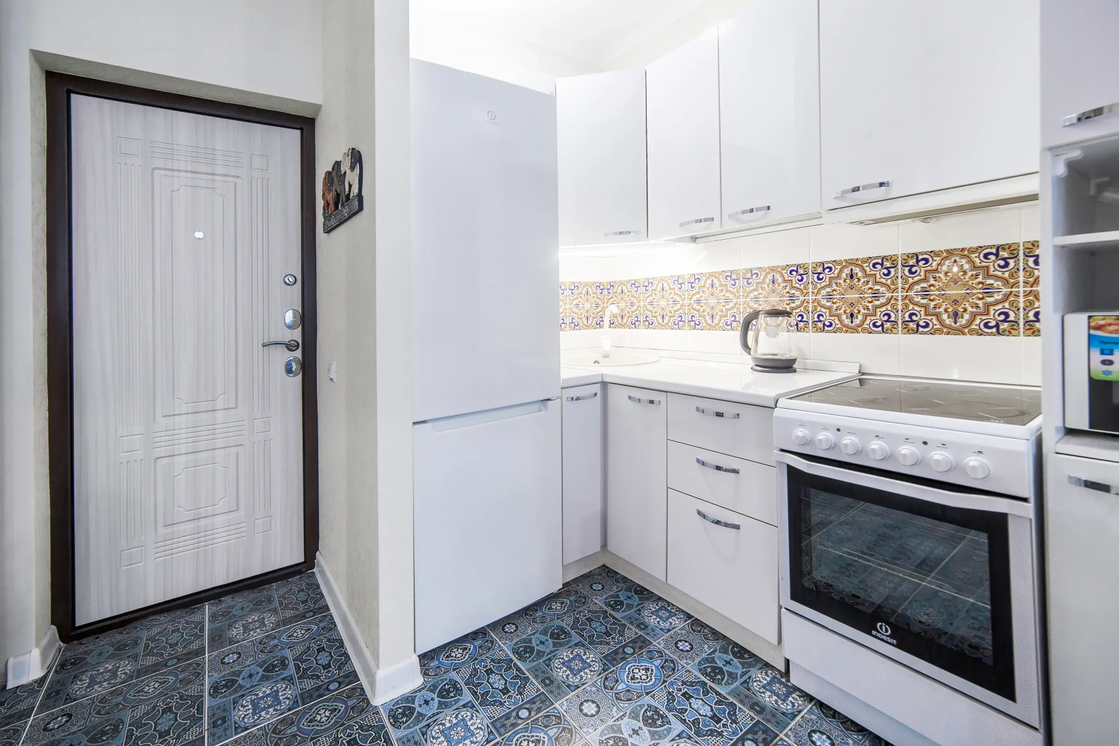 Апартаменты MyhomeYourhome на Переулке Рахманинова 39/9А