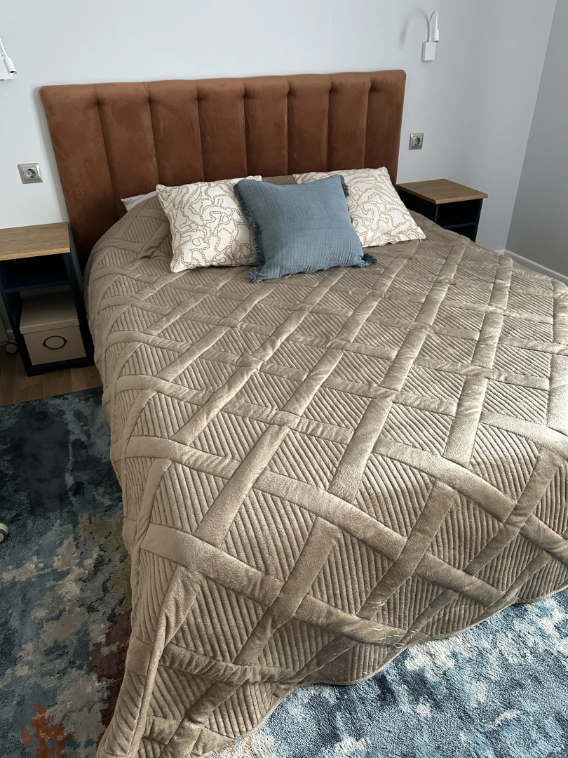 Апартаменты с 3 спальнями в частном доме