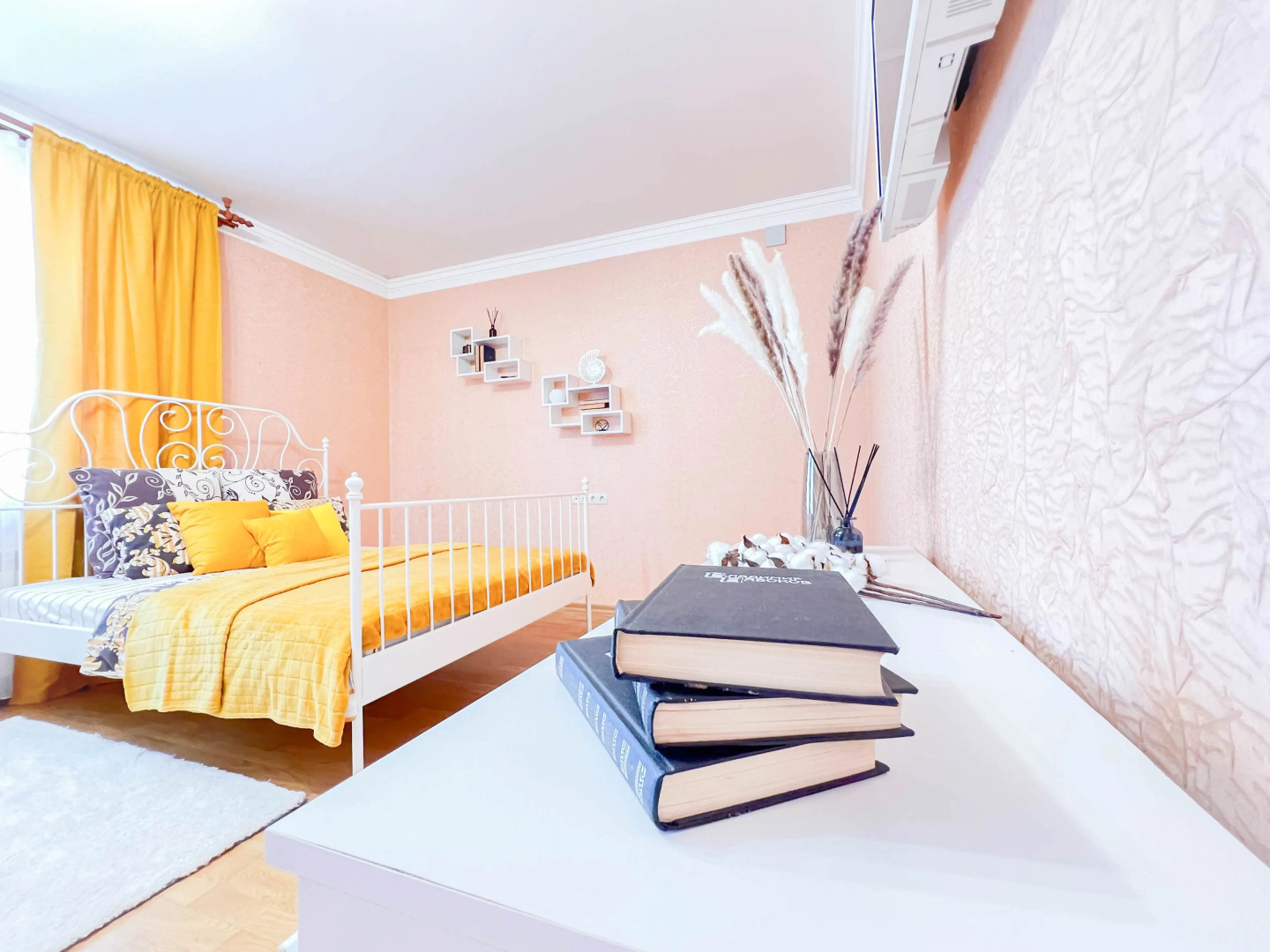 Апартаменты Residence Elegance на Бутлерова