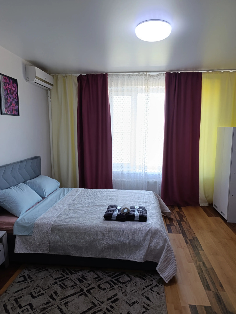 Квартира в Центре у Спуска на Набережную