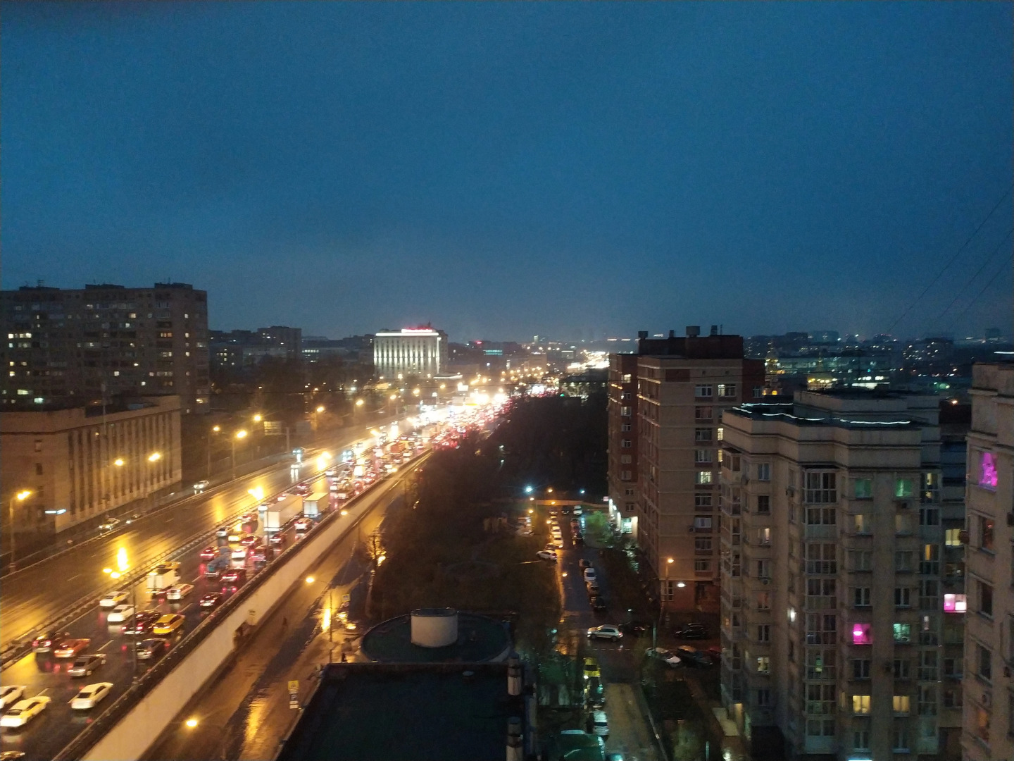 Квартира 3-х комнатная квартира у 3-х вокзалов