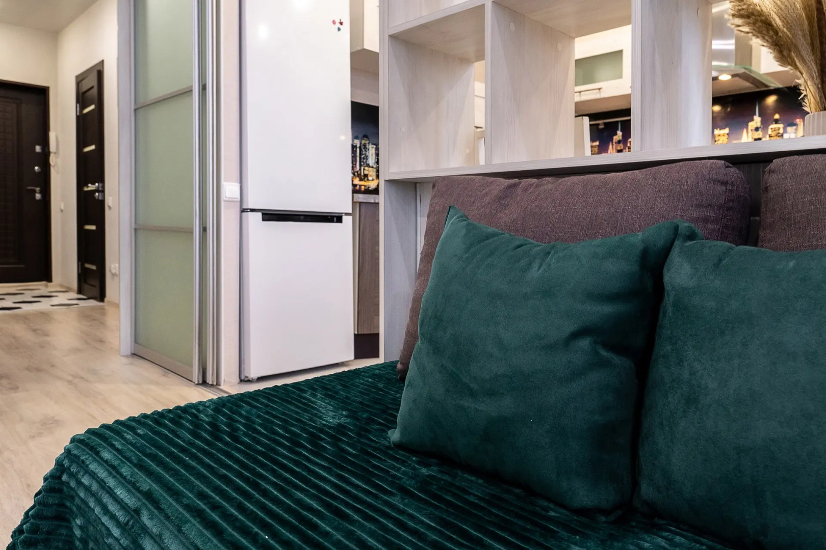 Апартаменты InnDays на Болдина 1к1