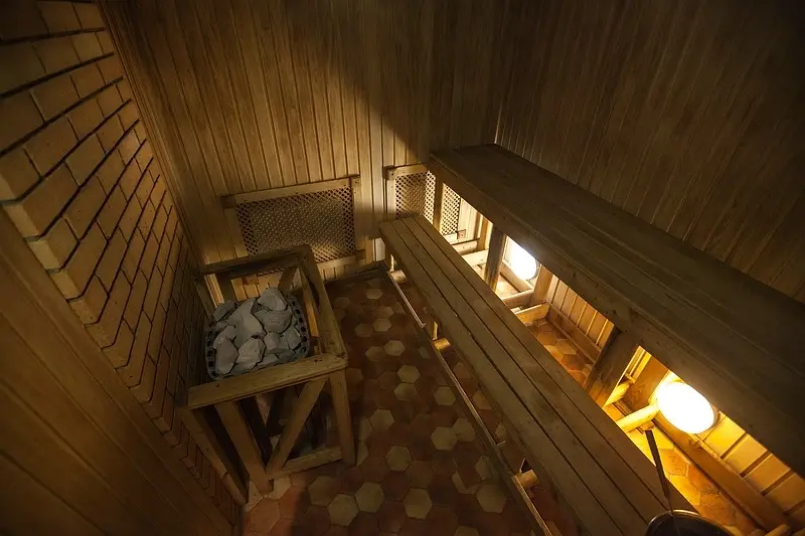 Отель Колесо