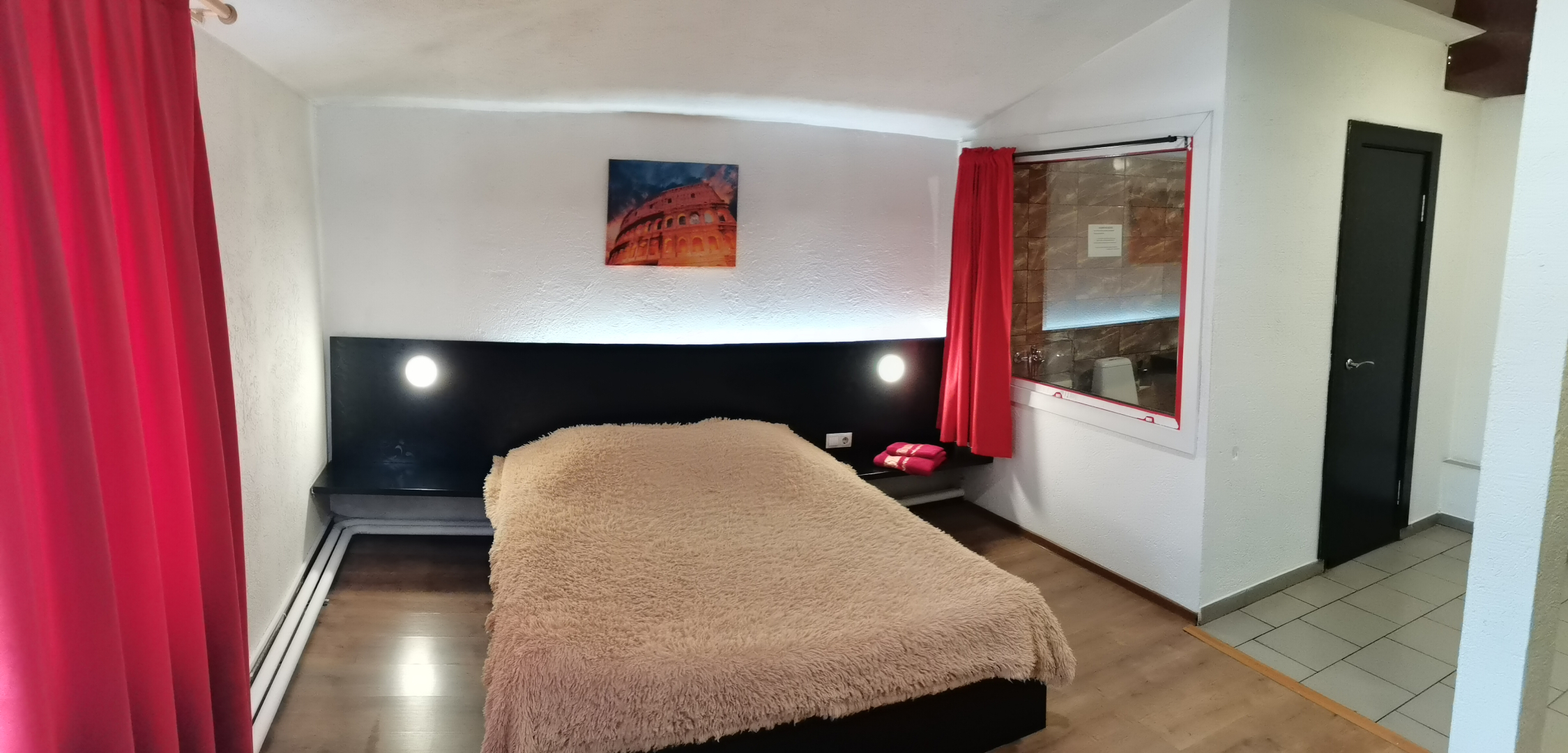 Гостиничный Комплекс Золотое Крыло