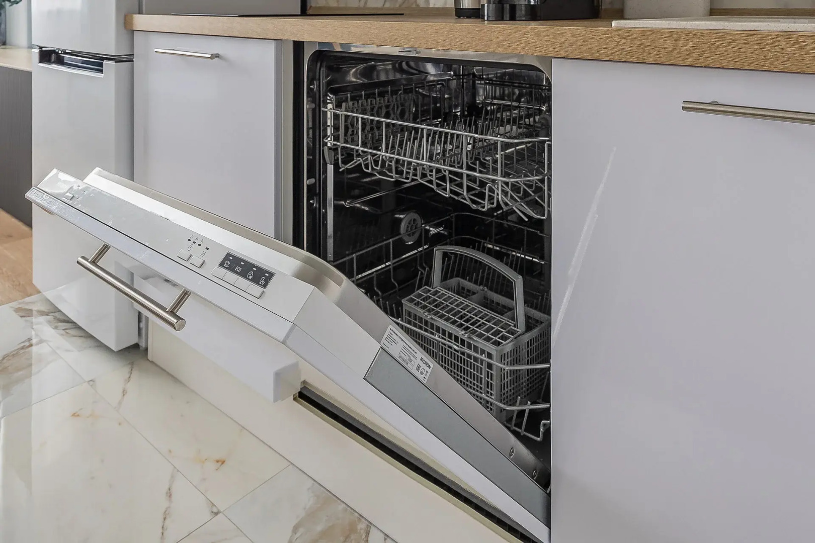 Апартаменты Дизайнерские с кухней гостиной