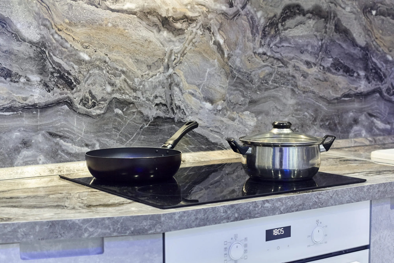 Апартаменты Apato Двухкомнатные Премиум на берегу Волги