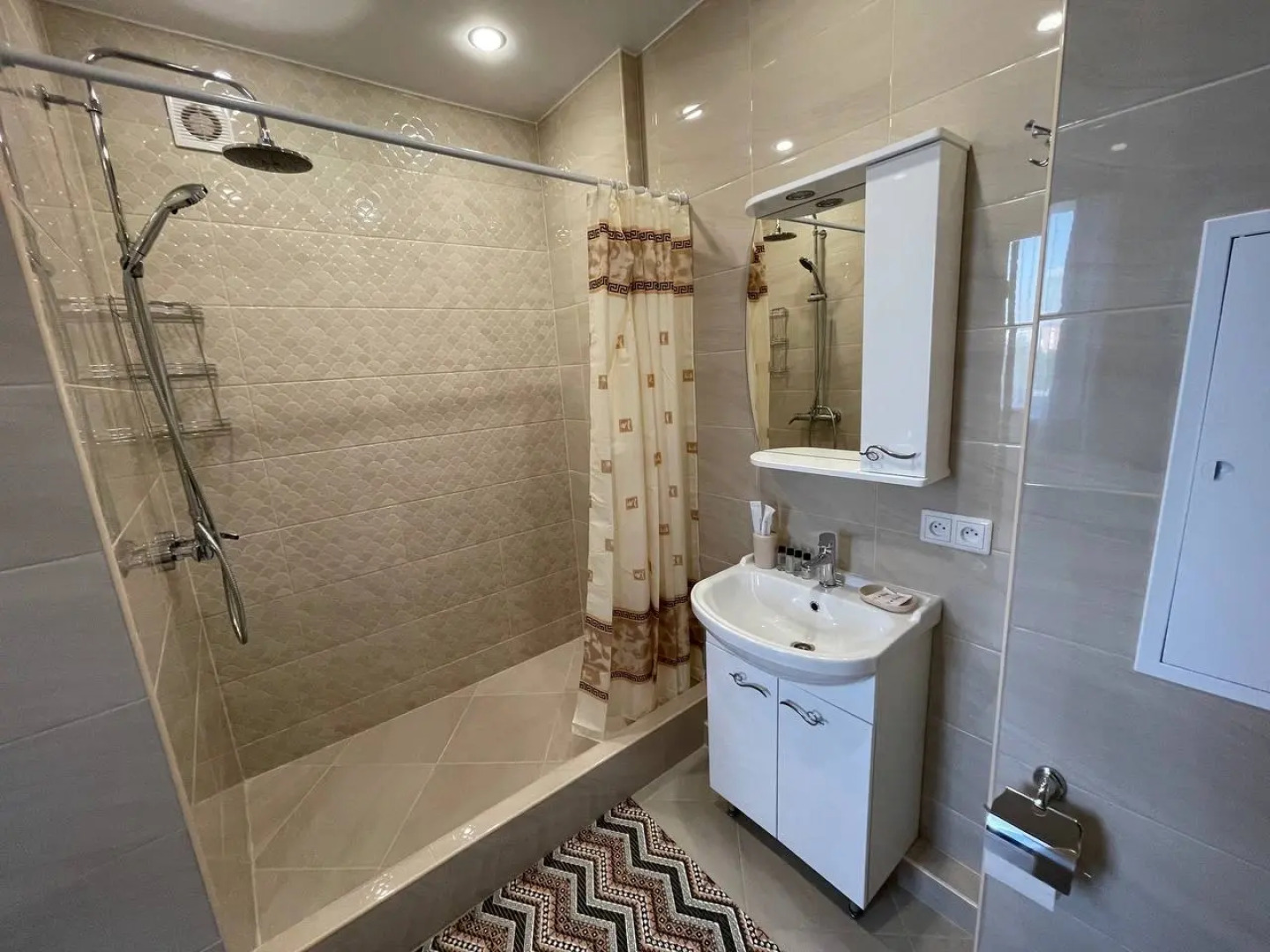 Апартаменты Color