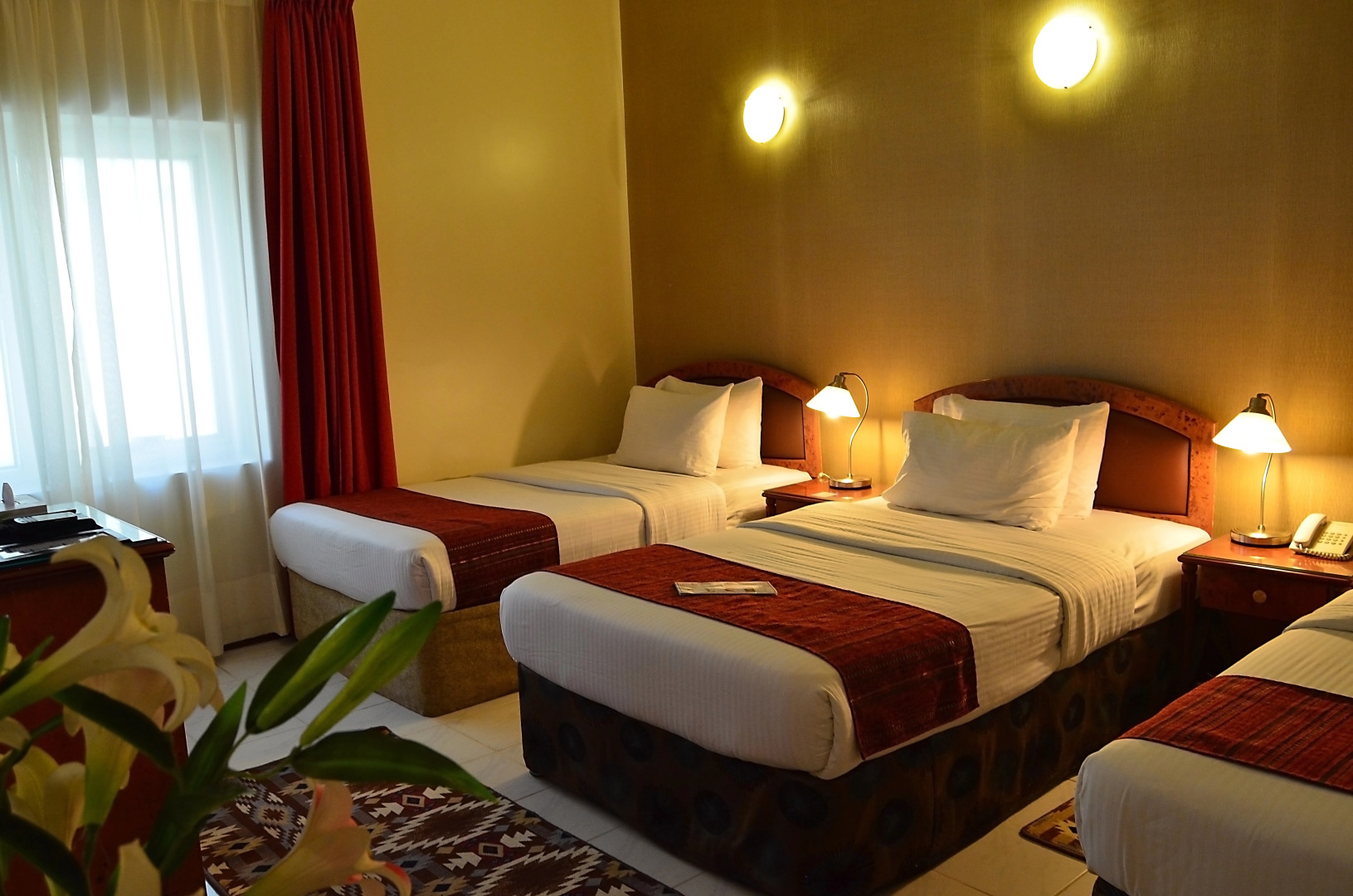 Отель Nejoum Al Emarate