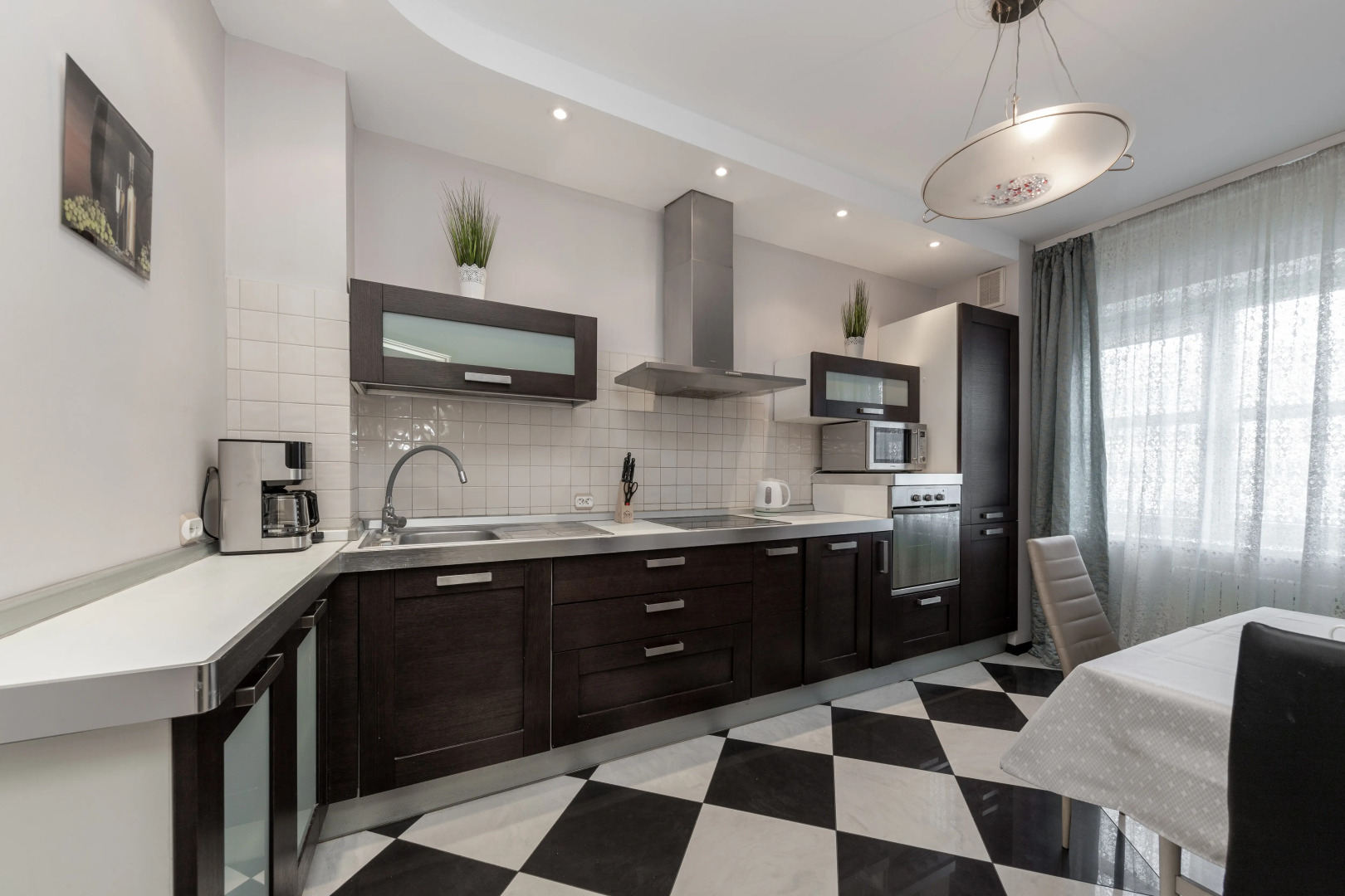 Апартаменты 3-комнатные на Немиге