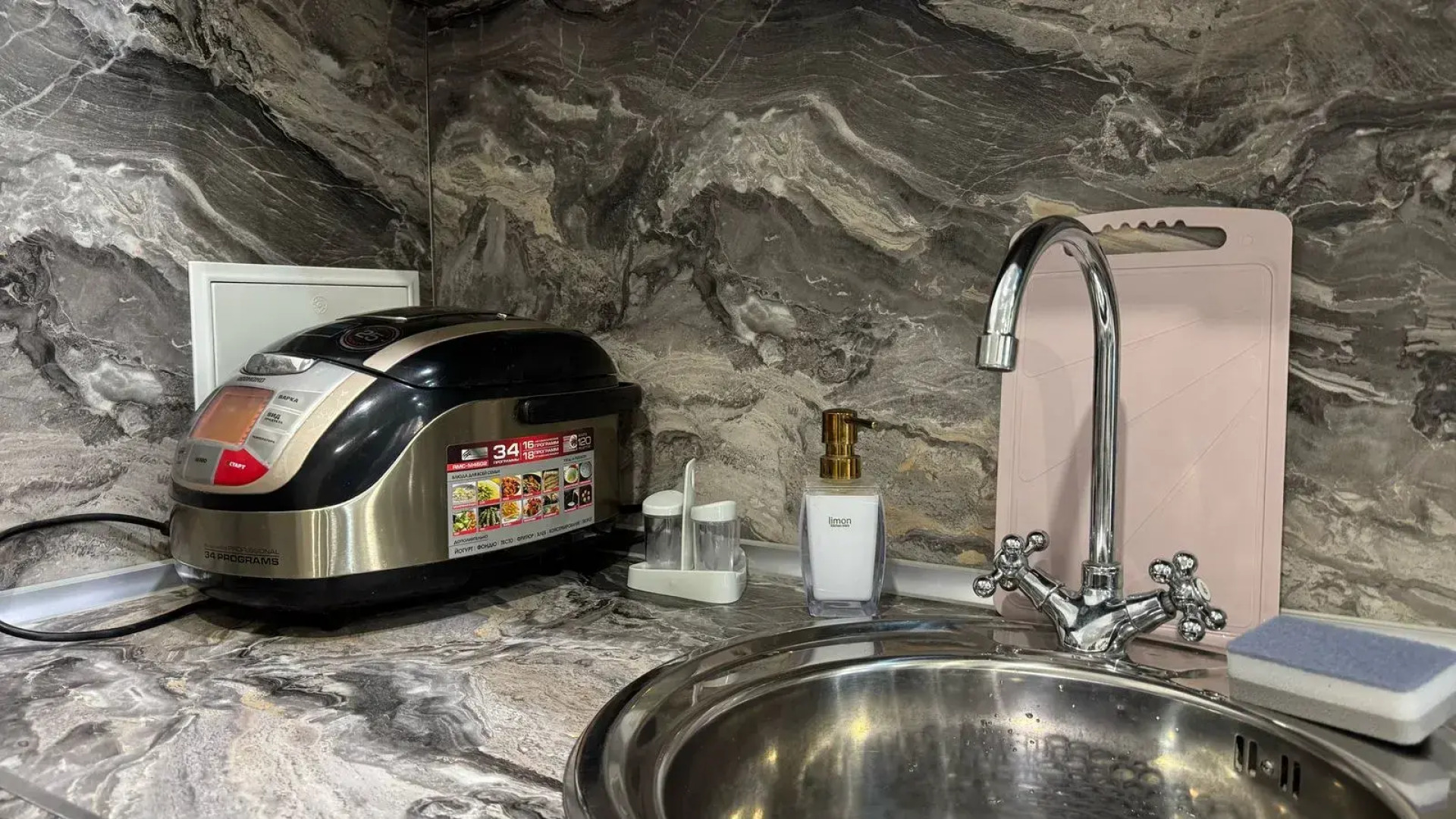 Квартира Уютная с Видом на Реку, Баргузин, Аэропорт