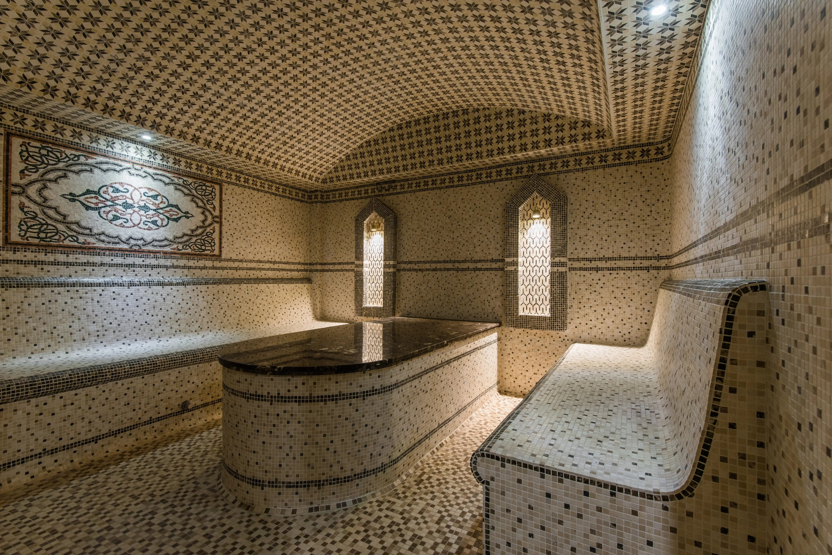 Отель Huayue Mansion