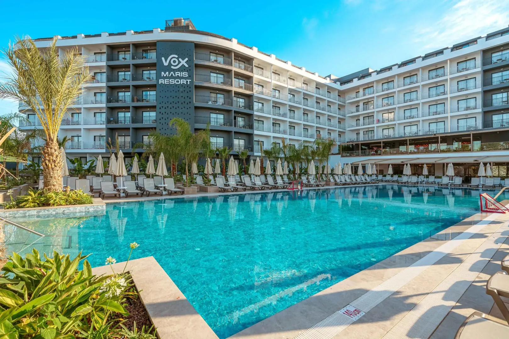 Отель Vox Maris Resort