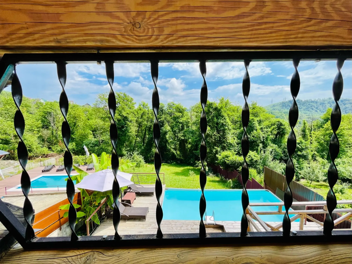 Гостевой дом Солнечная долина коттеджи Гости-24