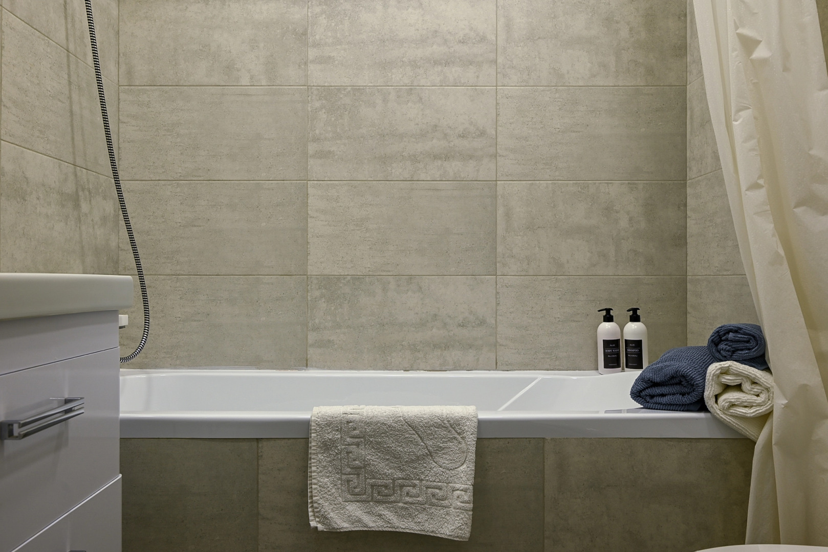 Квартира Чистопольская 61Д