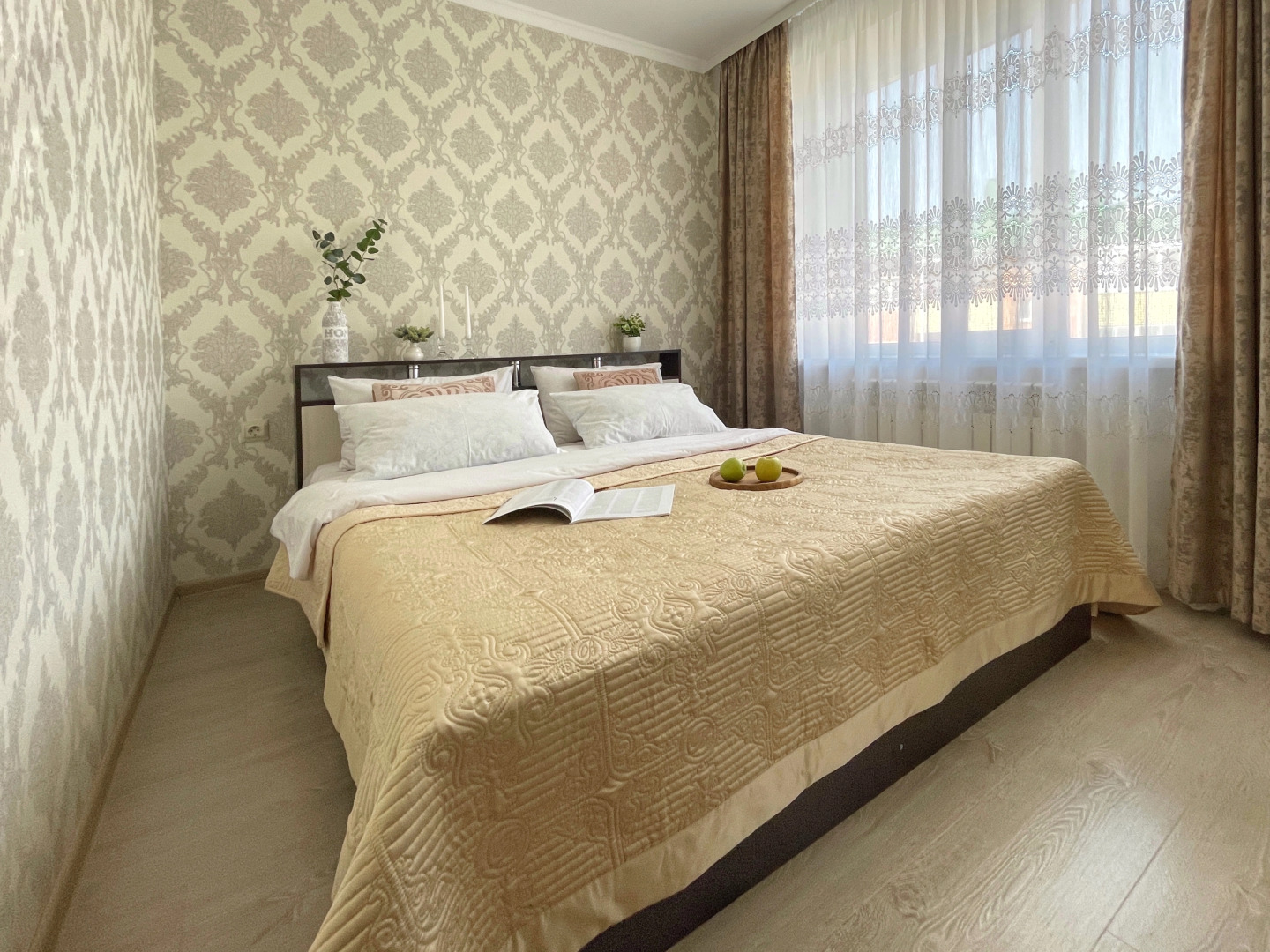 Двухкомнатные Апартаменты Люкс на 5 человек в курортной зоне Ессентуков