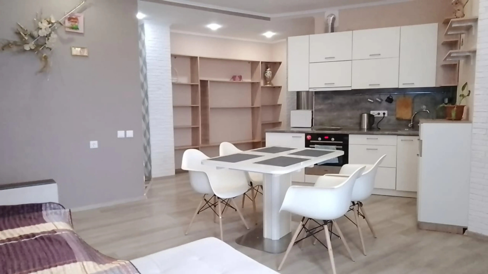 Апартаменты on Oktyabrskaya street