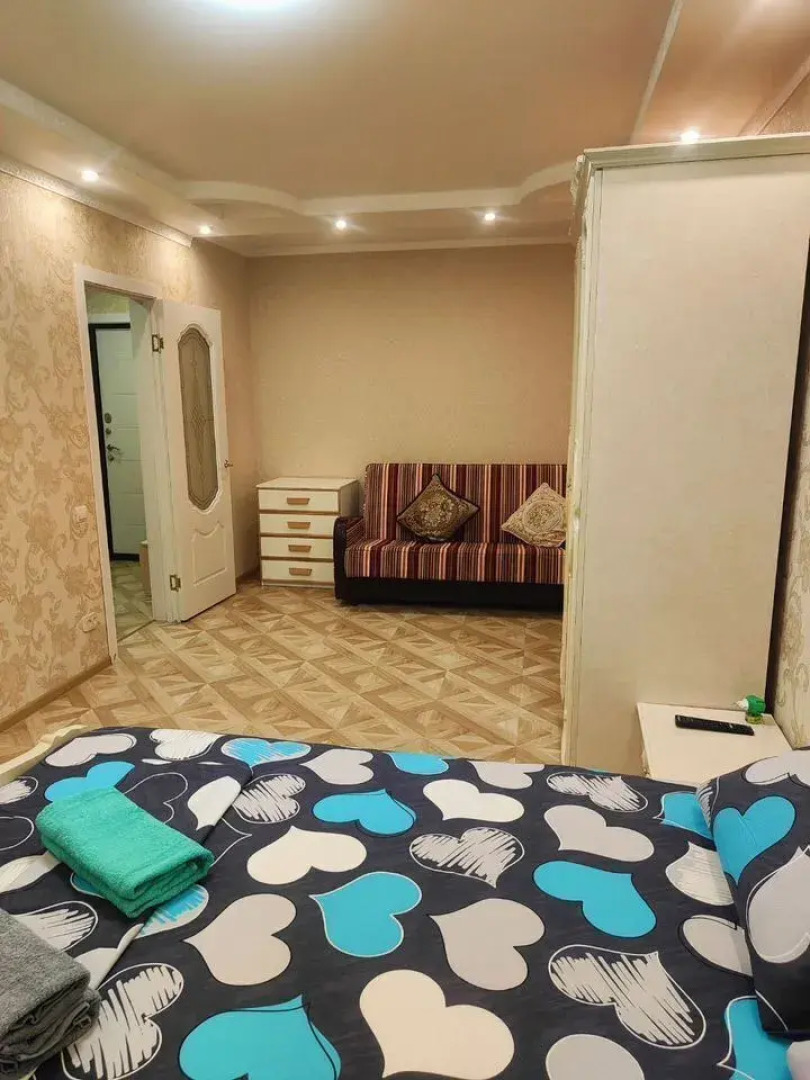 Квартира на бульваре 65 лет Победы