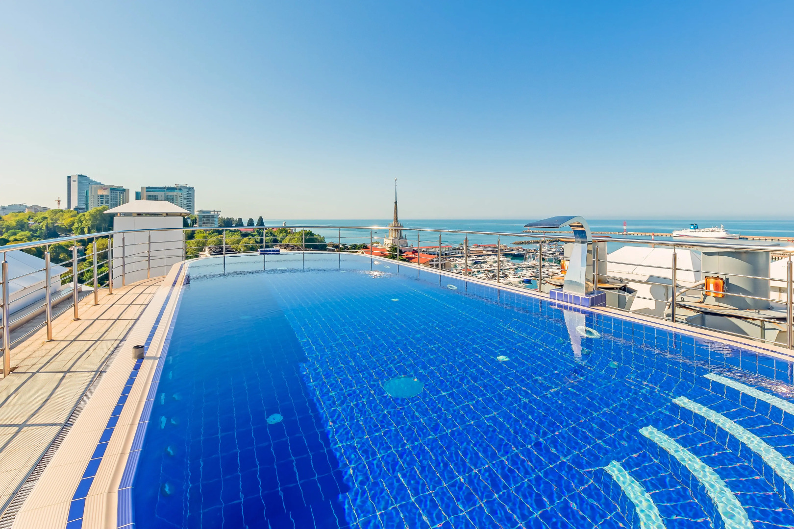 Квартира на Несебрской 1