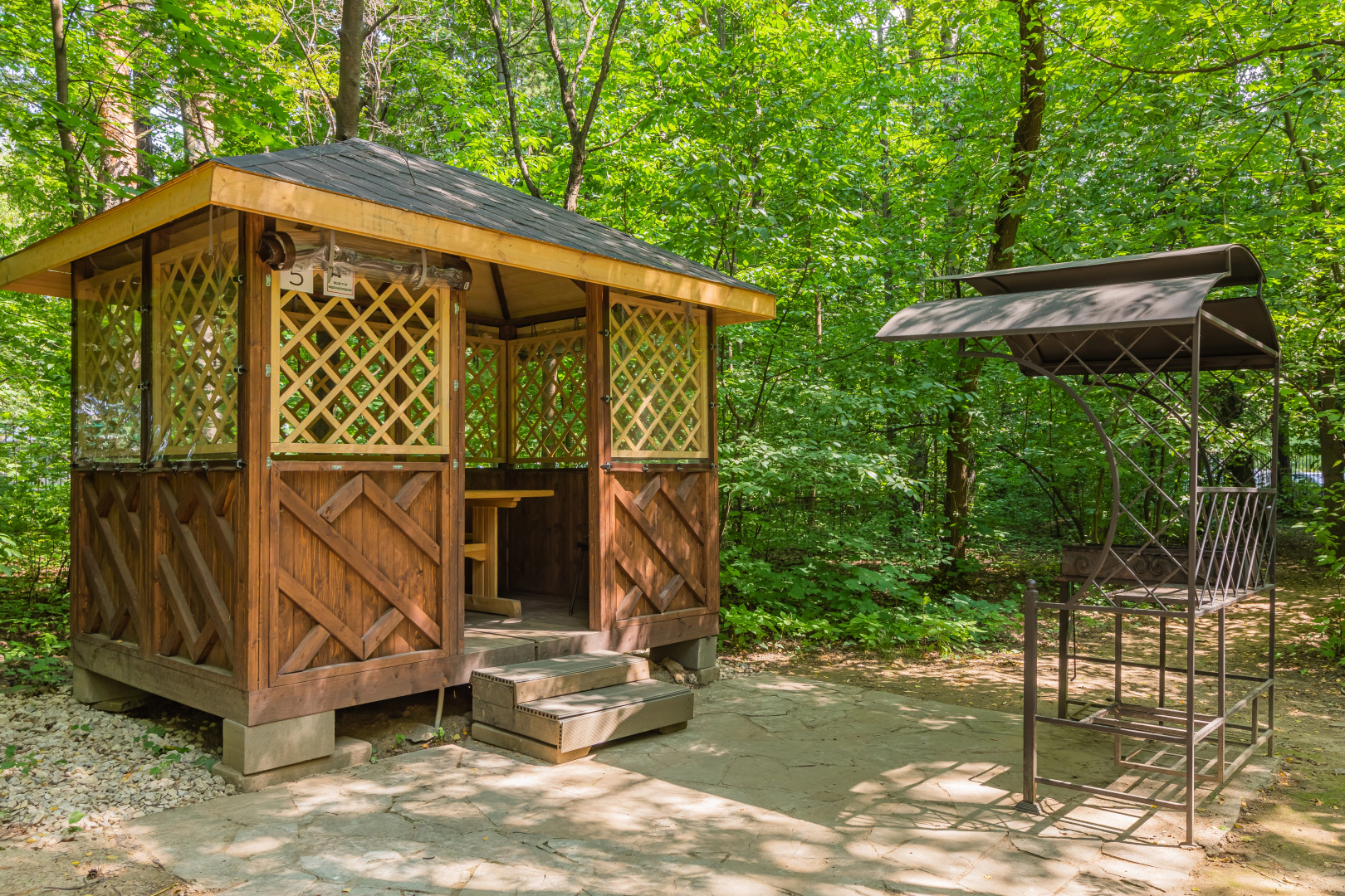 Гостиница Лось