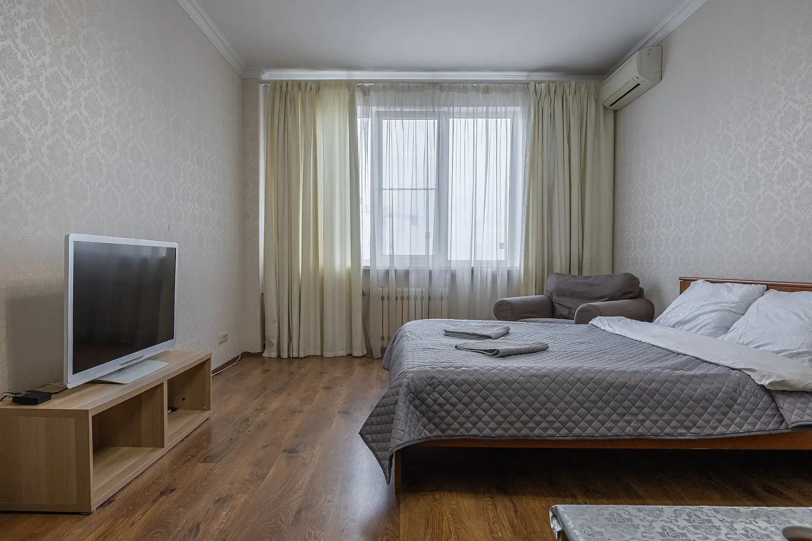 Апартаменты Top House Студеная 68А